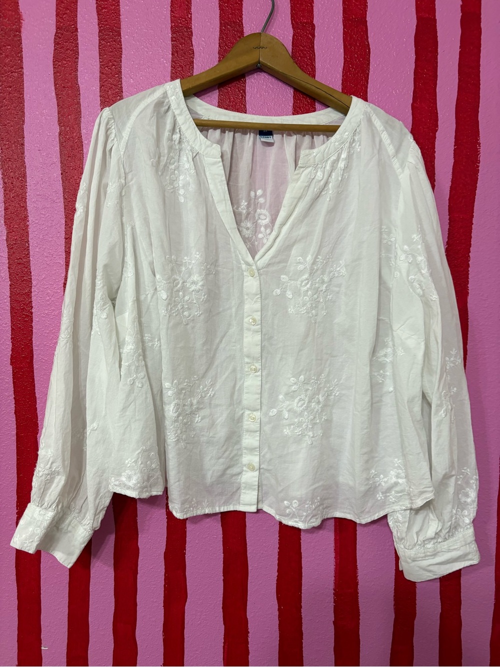 Old Navy White Embroidered Button-Down Top